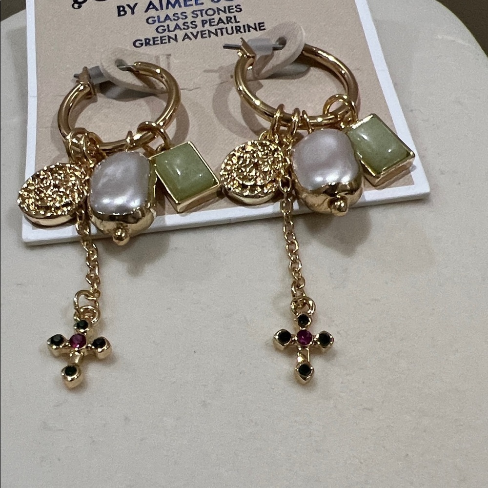 Song of Style Gold and Cream Earrings with Green Accents - Picture 5 of 6